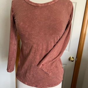 One World Distressed Rust colored, Size S